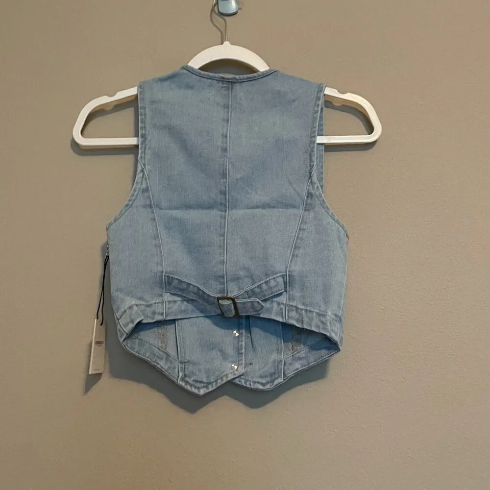 Forever 21, XS, Light Wash Denim Vest - Picture 8 of 9